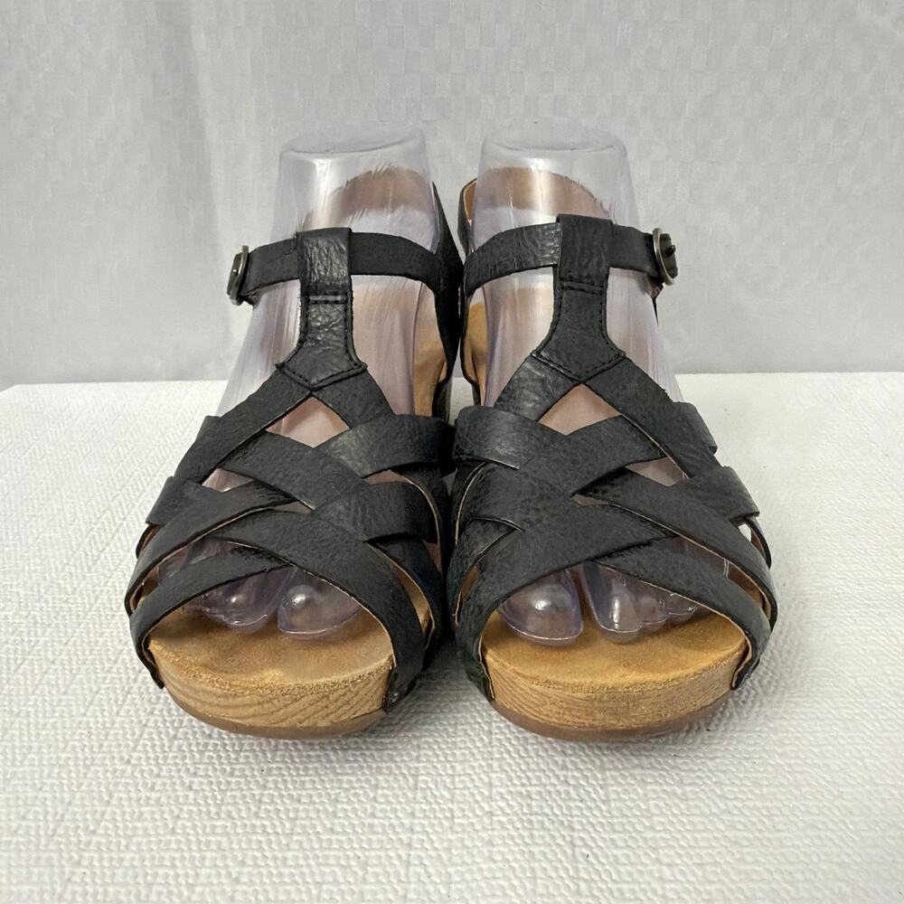 Dansko Sandals Womens Size 7 Tinley Wedge Black Leather Strappy Slingback 37 - Picture 2 of 11